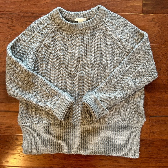 H&M Sweaters - H&M crewneck sweater